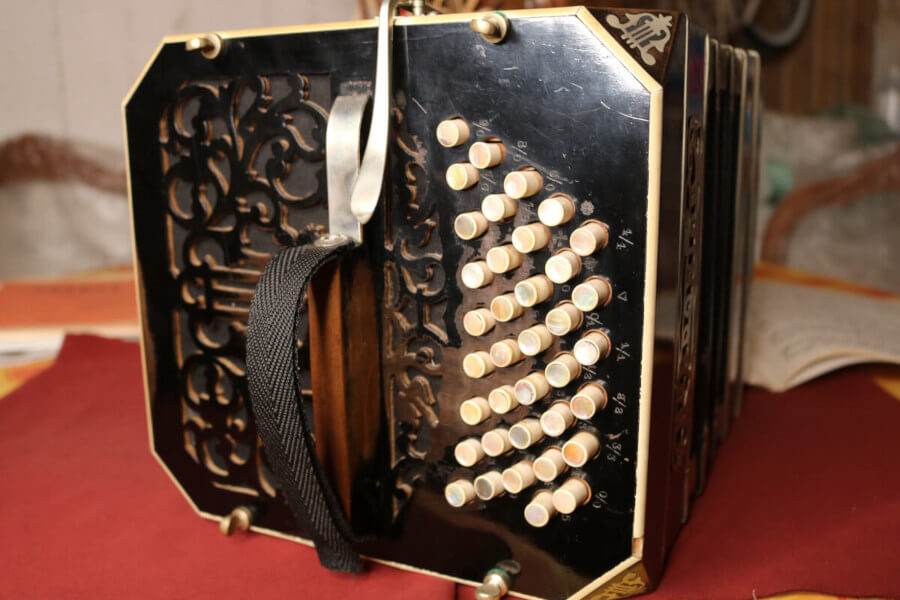 The bandoneon 144 Einheits right keyboard